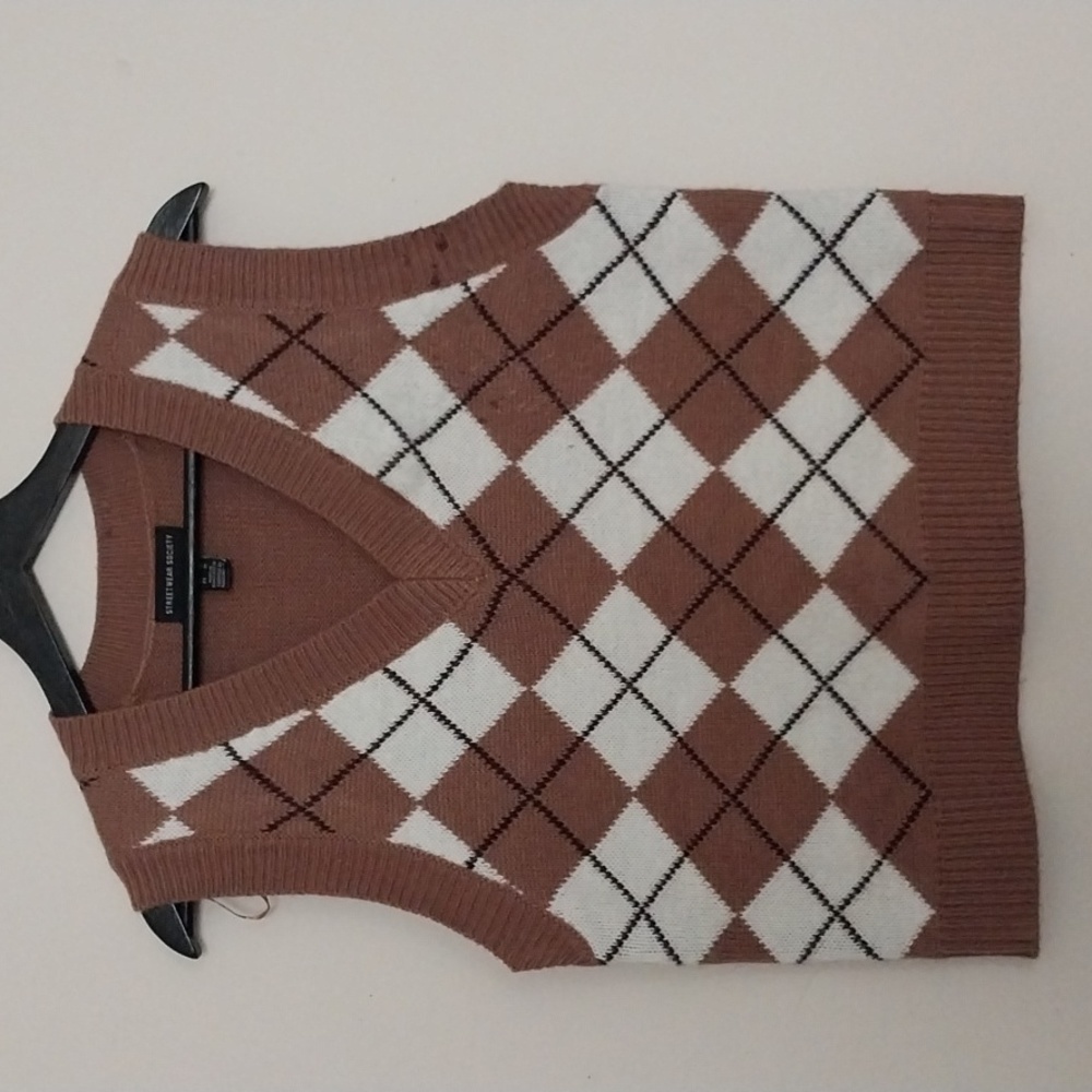 Streetwear Society v-neck argyle pattern knit for women sz Medium